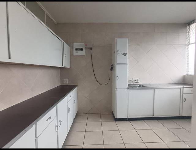 1 BEDROOM FLAT FOR SALE IN ARCON PARK